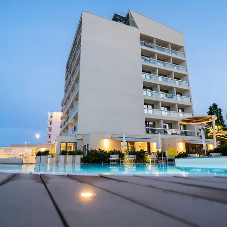 Nautilus Family Hotel-2
